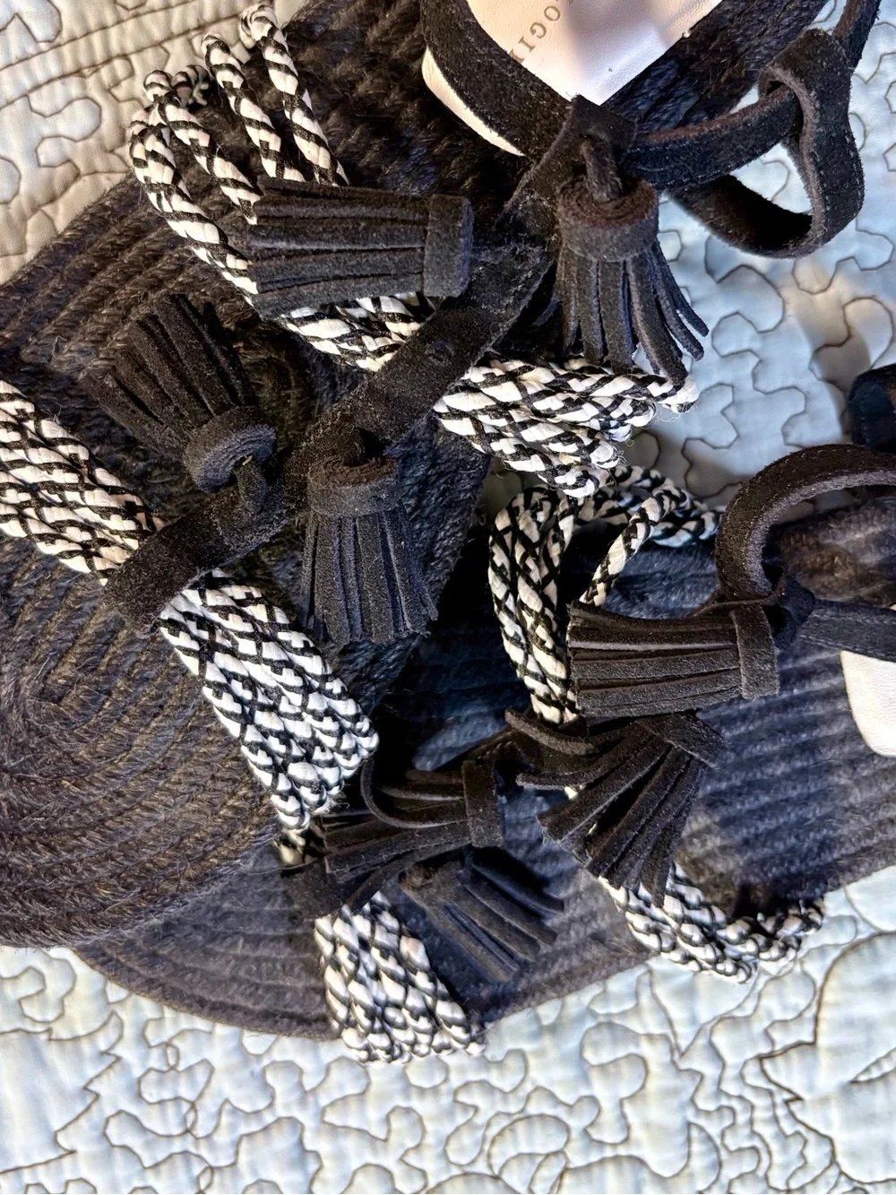 Anthropologie Fringed Rope Tassel Sandals Black White Woven Boho Sandals Sz 8💛